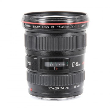 Canon zoom lens EF 17-40mm/4 USM (Canon EF)